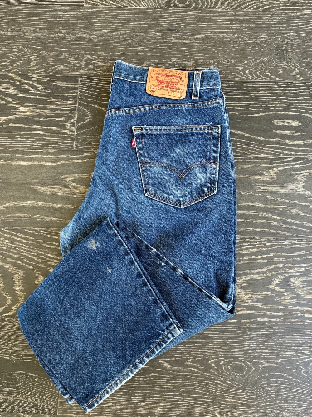 Vintage 2002 Levi's 550 Relaxed Fit Jeans - Picture 1 of 10